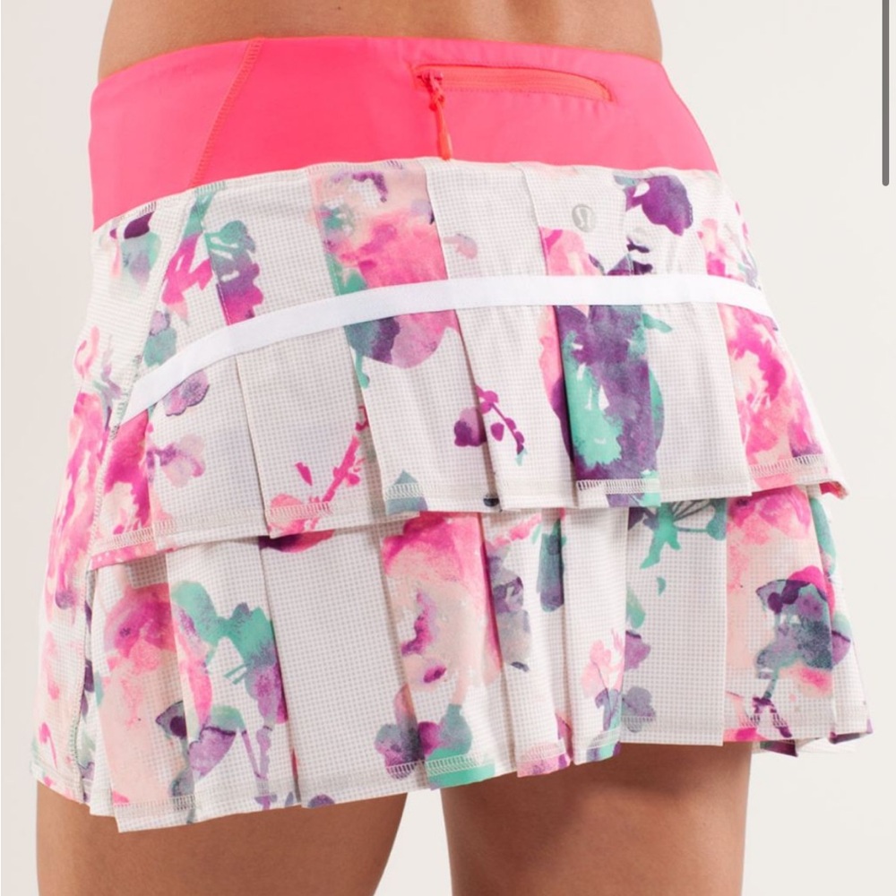 Lululemon Run: Pace Setter Skirt Blurred Blossoms White/Flash Size 4 Tall